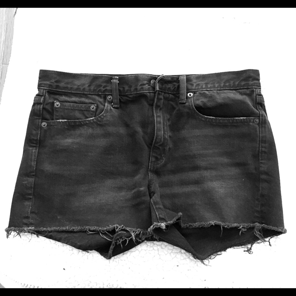 Gap - Black Denim Shorts